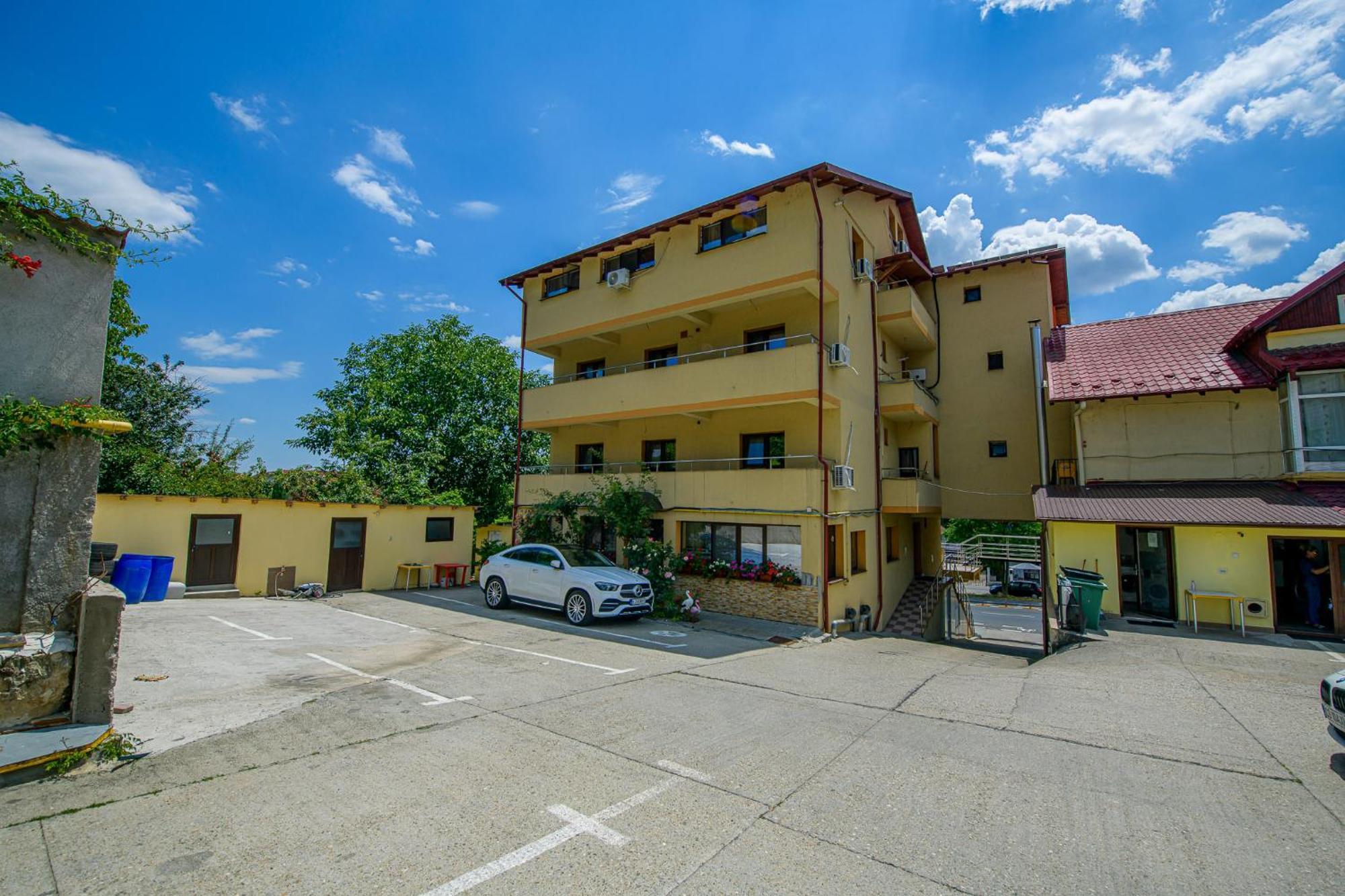 Pensiunea Domneasca Pitesti Bagian luar foto
