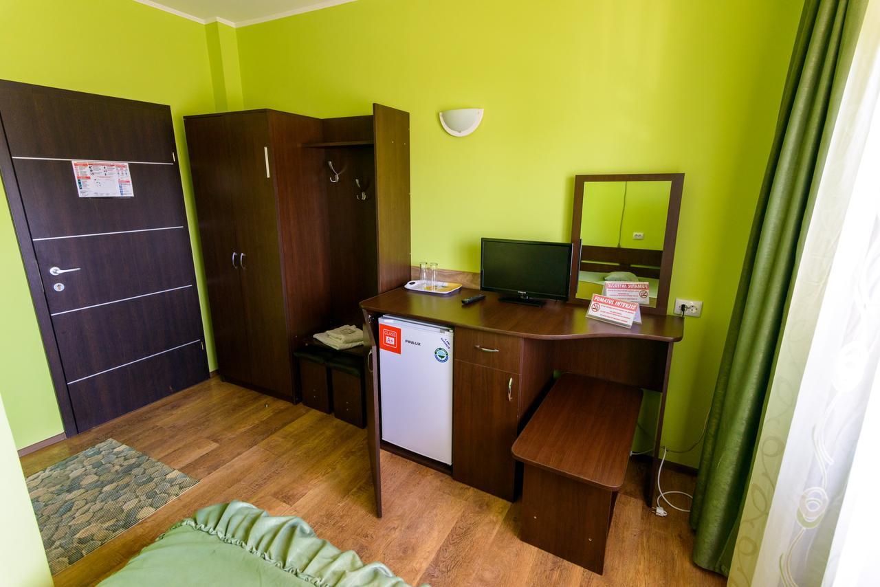 Pensiunea Domneasca Pitesti Bagian luar foto